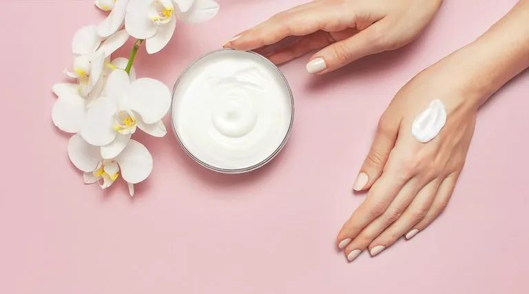 Hautpflege – Bodybutter, Körperöl, Hautlotion & Co.